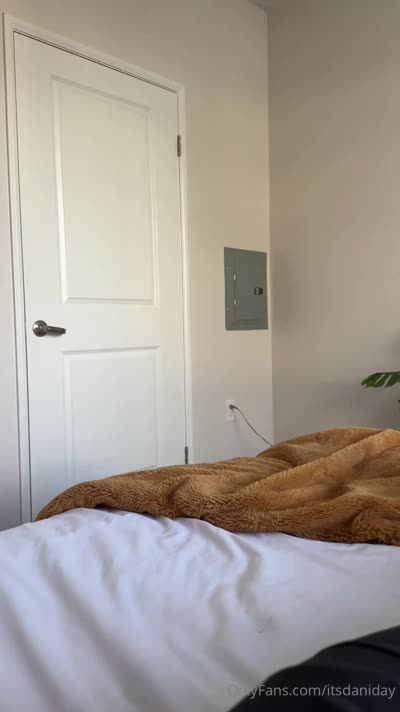 OnlyFans - Dani Day - She loves cock rq.mp4