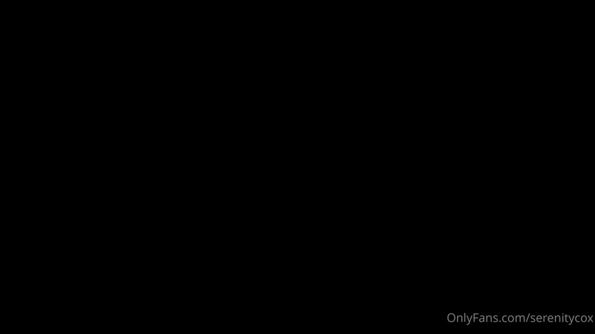 OnlyFans - Serenity Cox - When I answer the door in lingerie with a devilish smile on my face rq.mp4