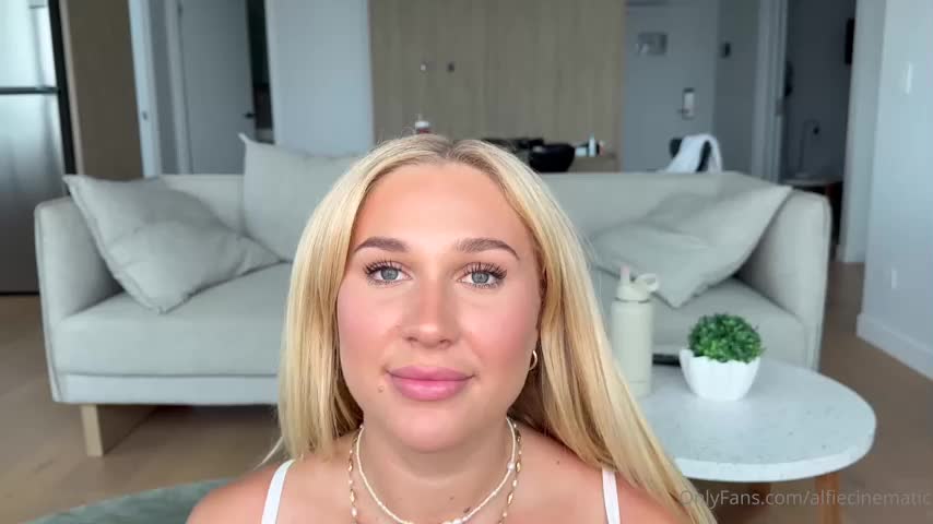 OnlyFans - Jaeda Boyd - BG video rq.mp4