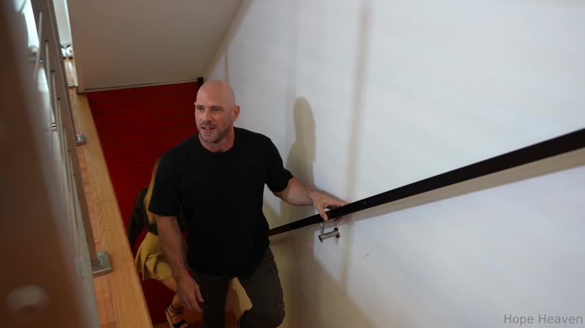 OnlyFans - Hope Heaven, Johnny Sins rq.mp4