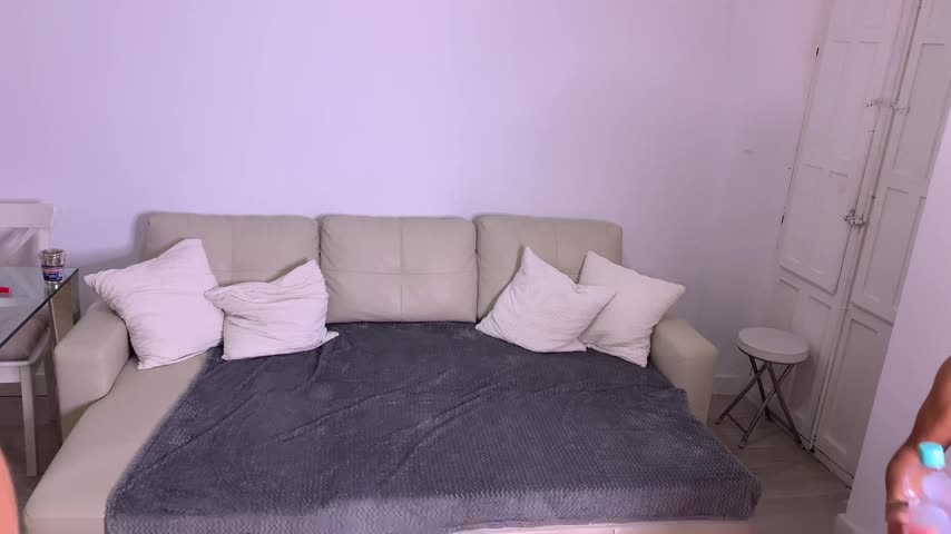 OnlyFans - Apolonia Lapiedra - Happy End Massage rq.mp4